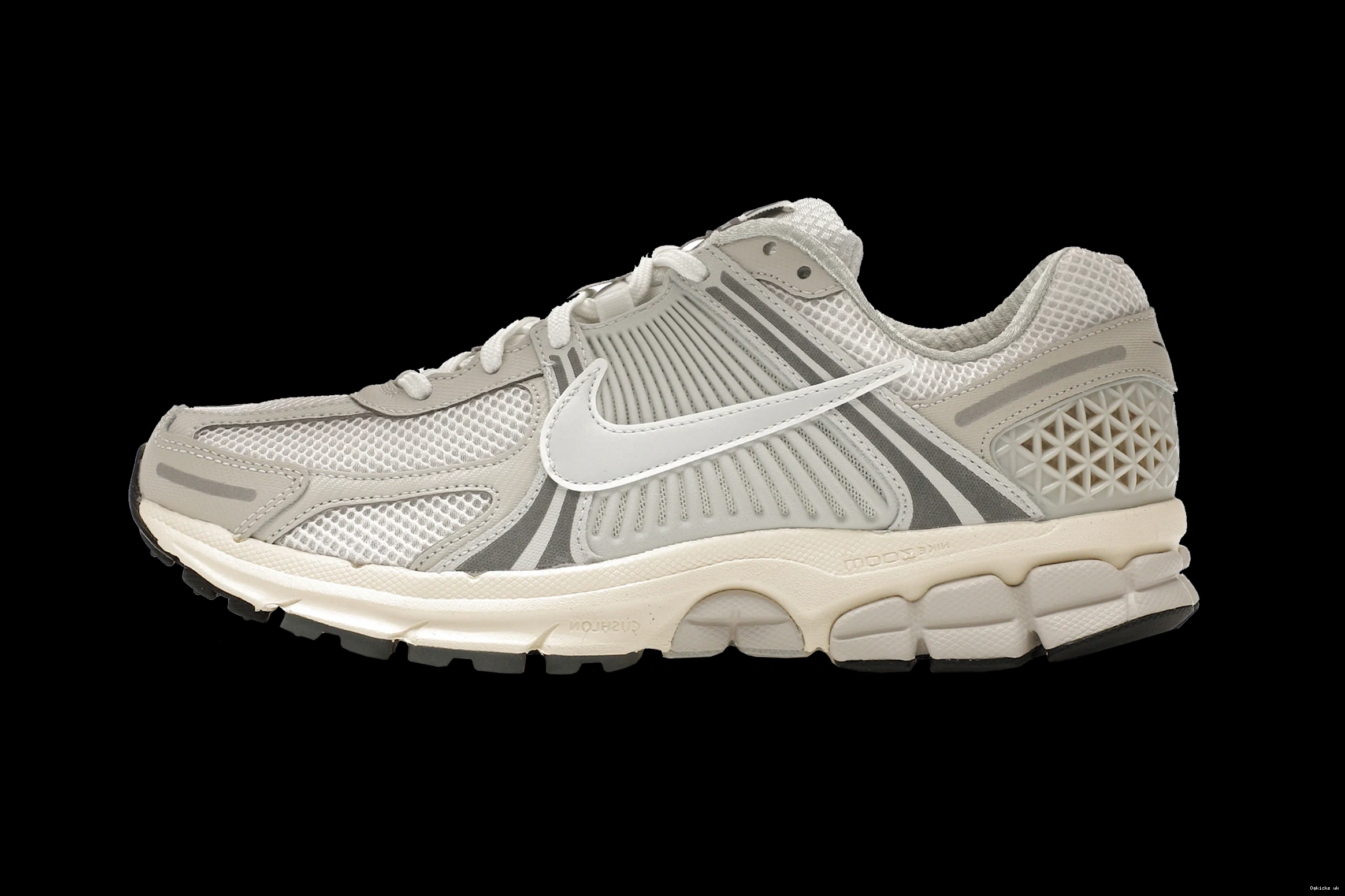 Nike Vomero Platinum Tint 5 Zoom 0730